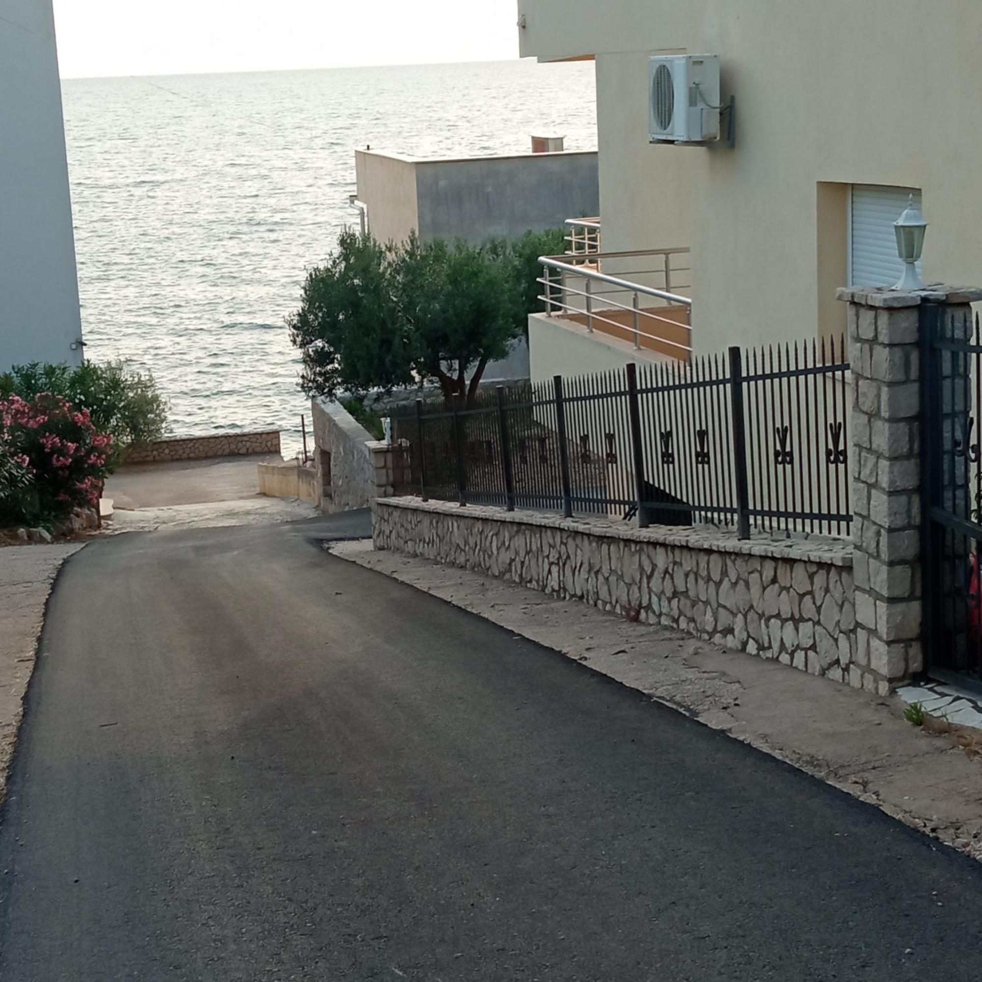 Apartmani Lux Sea Utjeha Exterior foto